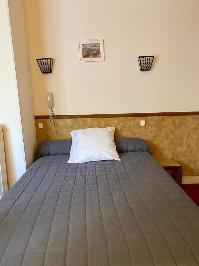 פריז Hotel Studia מראה חיצוני תמונה